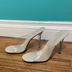Clear heel size 7 women’s